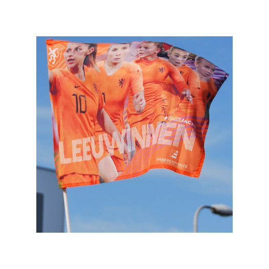 Officiele KNVB Oranje Leeuwinnen zwaaivlag 50x65cm