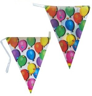Vlaggenlijn gefeliciteerd voor iedere verjaardag met vrolijke ballonnen erop, 10m