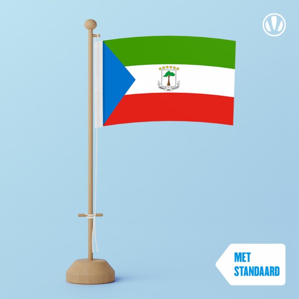 Tafelvlag Equatoriaal Guinea met standaard