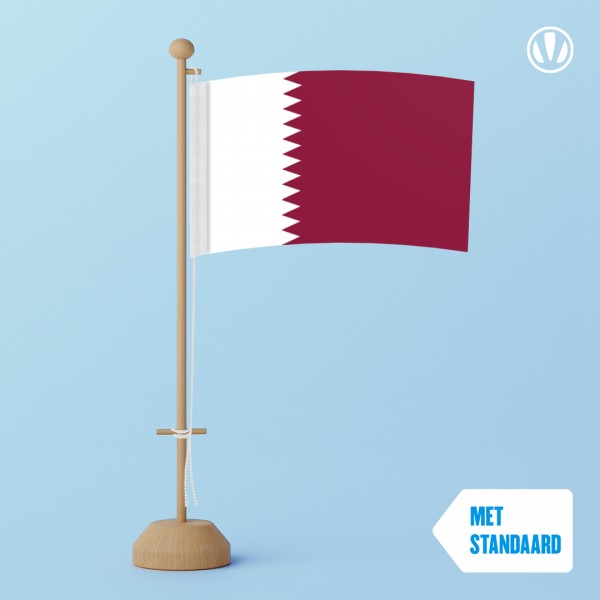 Tafelvlag Qatar met standaard